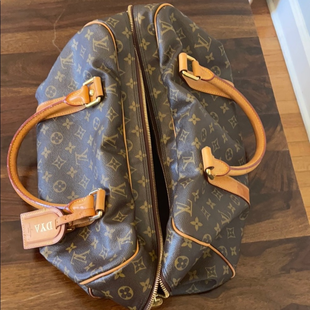 Authentic Louis Vuitton monogram overnight speedy